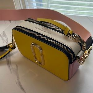 Marc Jacobs- The Snapshot